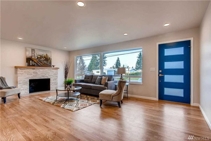 Maple hardwood flooring installation in Redmond