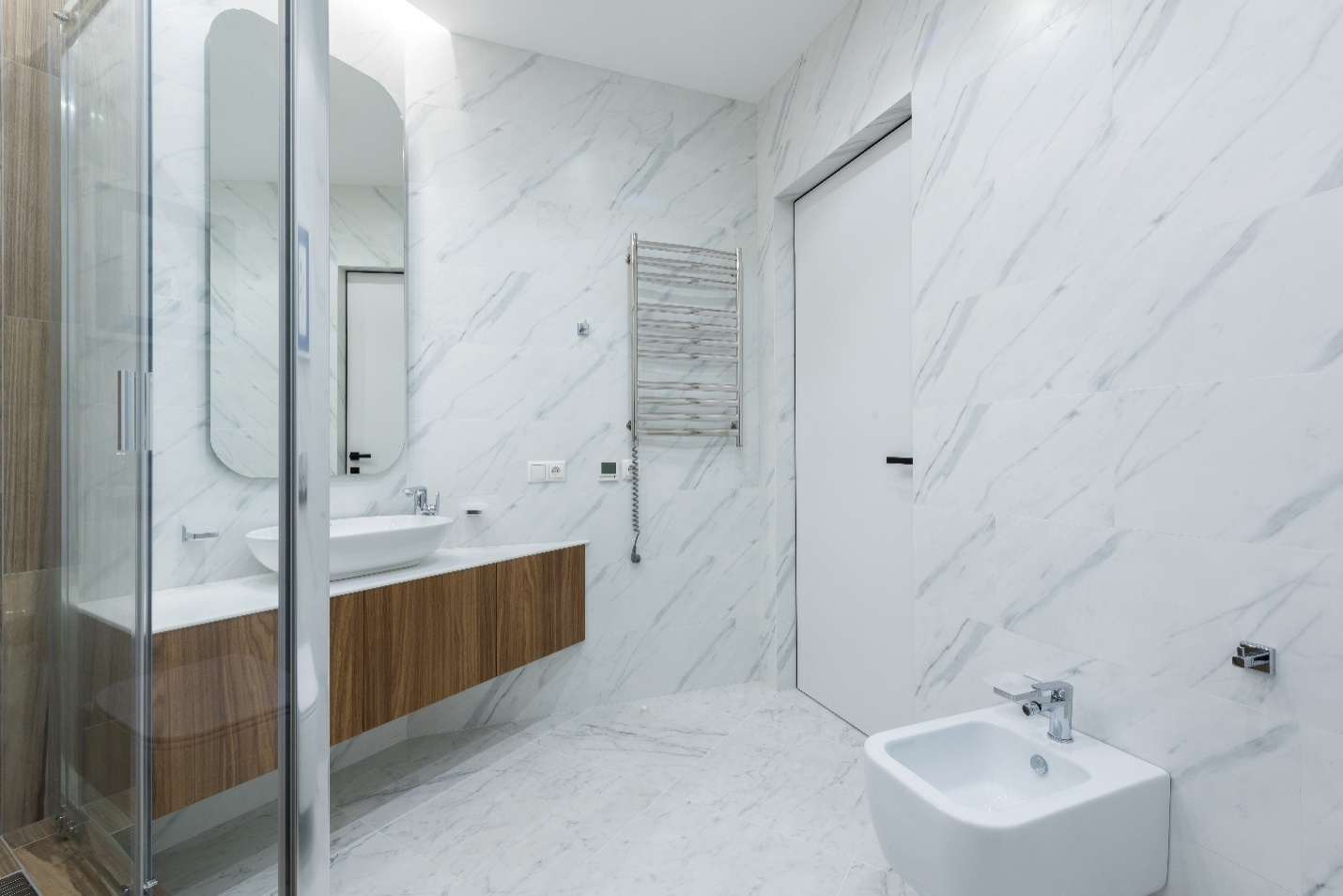 Modern bathroom after a completed renovation project